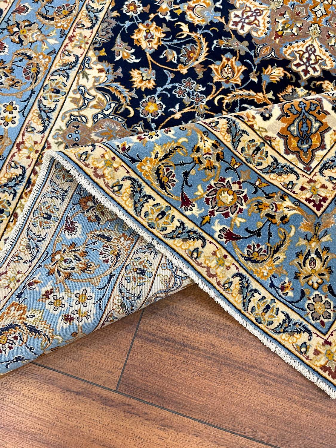 Bluya Isfahan Handmade Rug detail 4